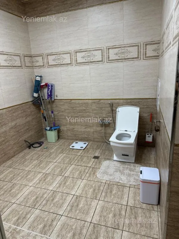 Satılır 3 otaqlı yeni tikili 134 m²