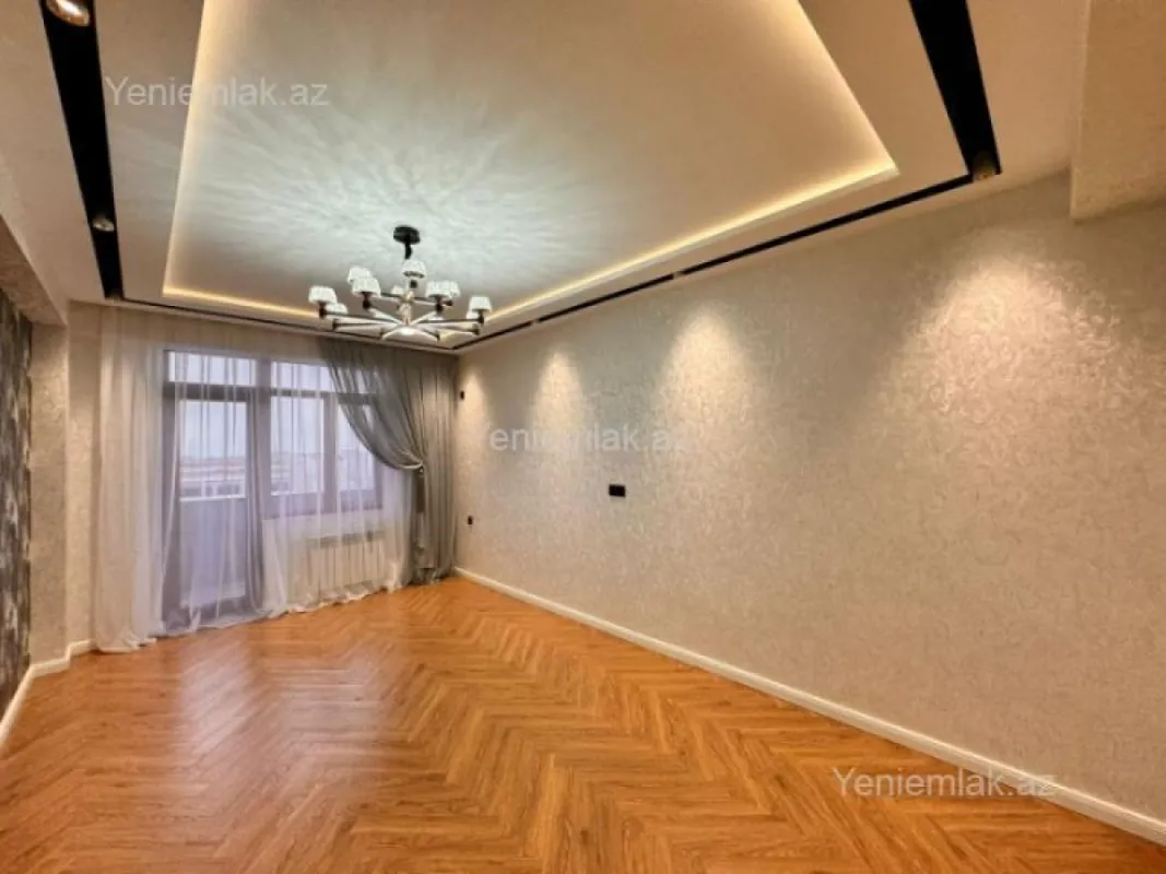 Satılır 3 otaqlı yeni tikili 115 m²