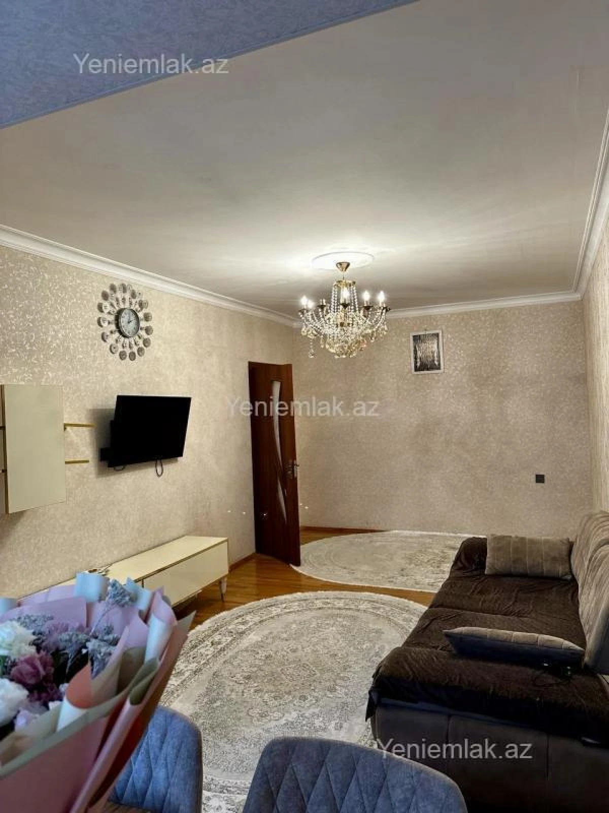 Satılır 3 otaqlı köhnə tikili 100 m²