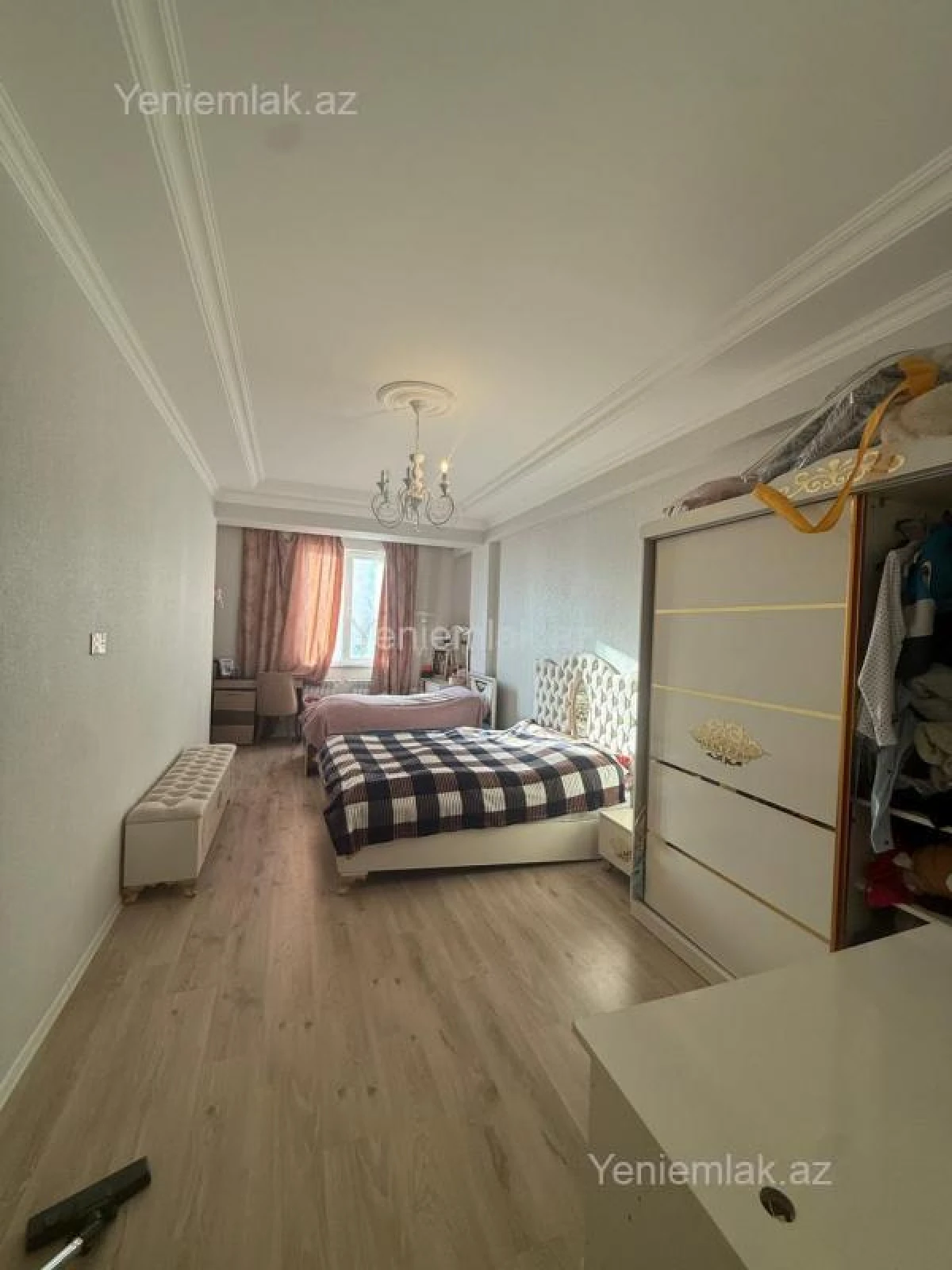 Satılır 2 otaqlı yeni tikili 75 m²