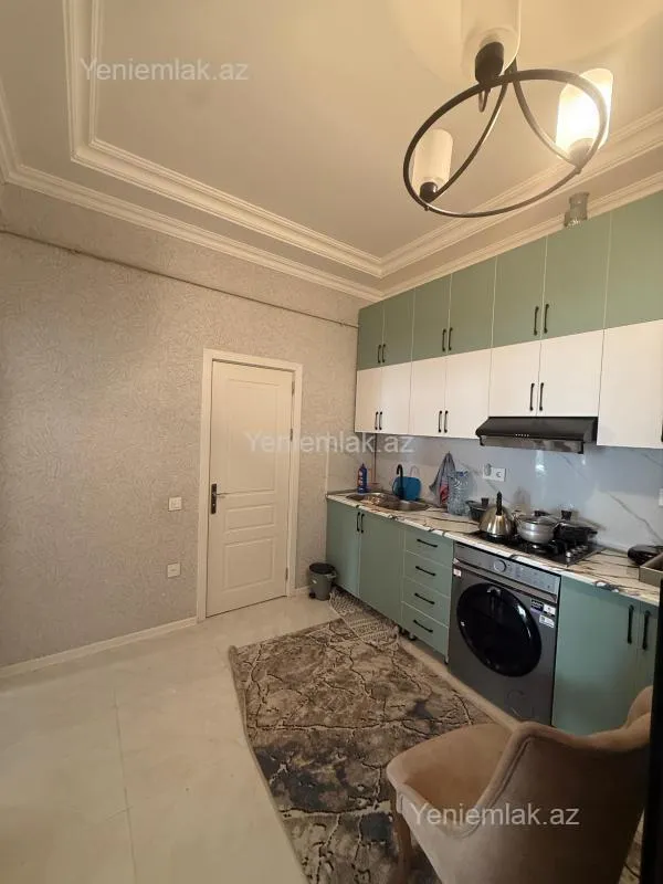 Satılır 2 otaqlı yeni tikili 75 m²