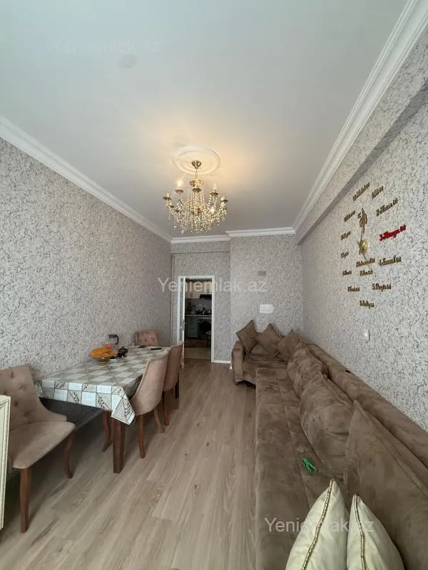 Satılır 2 otaqlı yeni tikili 75 m²