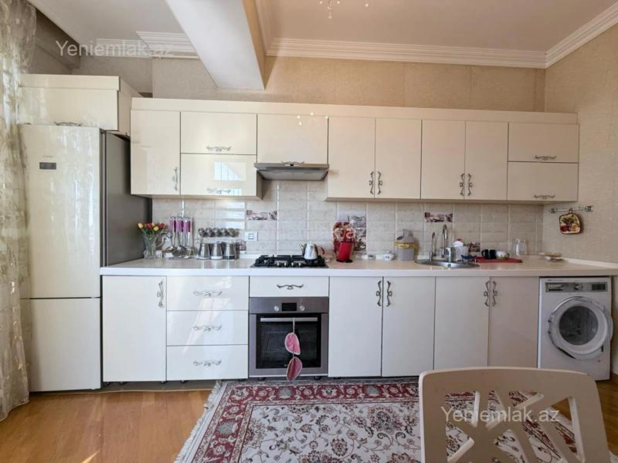 Satılır 3 otaqlı yeni tikili 127 m²