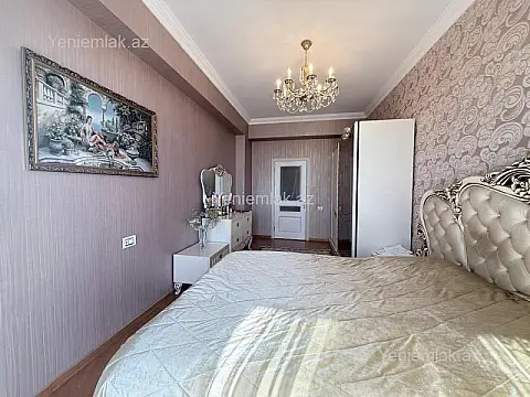 Satılır 3 otaqlı yeni tikili 127 m²