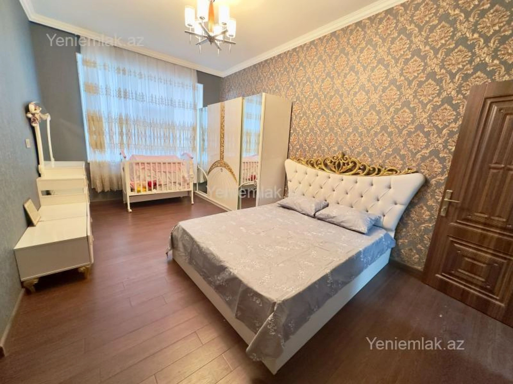 Satılır 4 otaqlı yeni tikili 163 m²