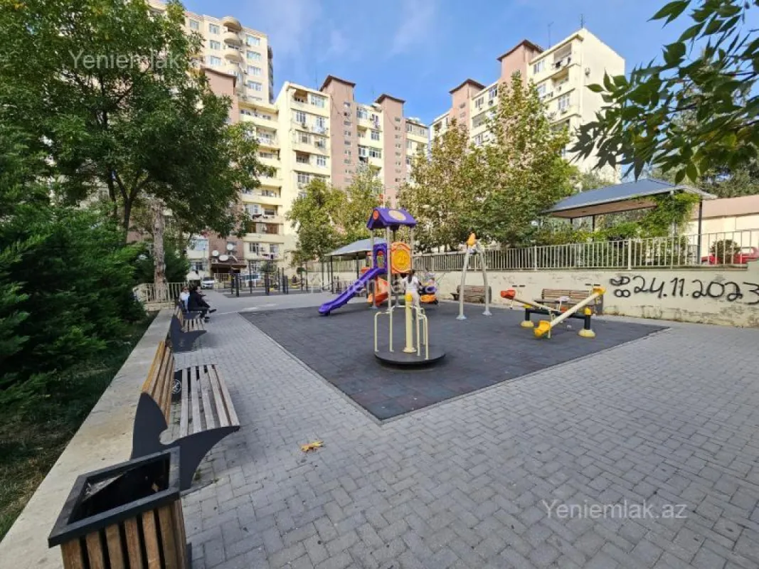 Satılır 3 otaqlı köhnə tikili 65 m²