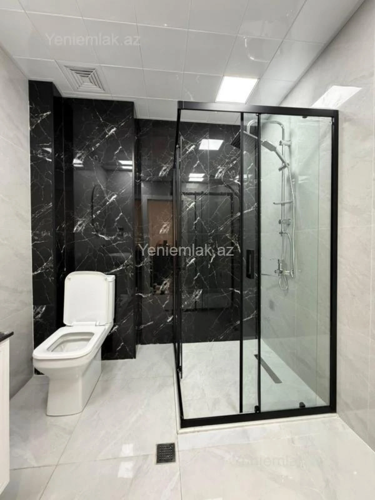 Satılır 3 otaqlı köhnə tikili 65 m²