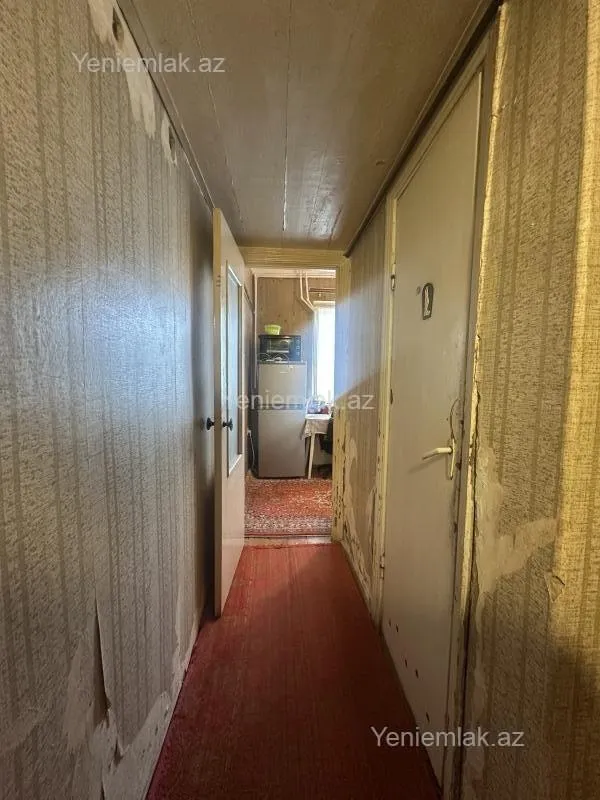 Satılır 1 otaqlı köhnə tikili 37 m²