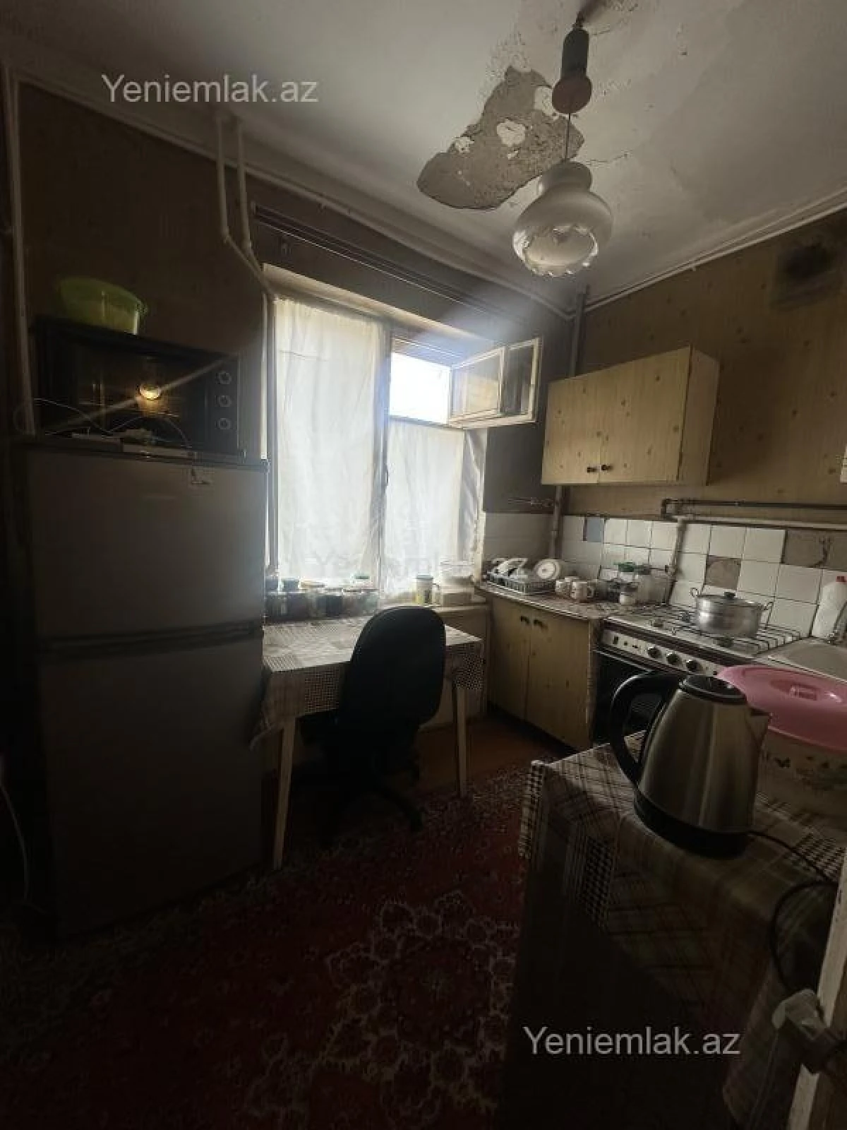 Satılır 1 otaqlı köhnə tikili 37 m²