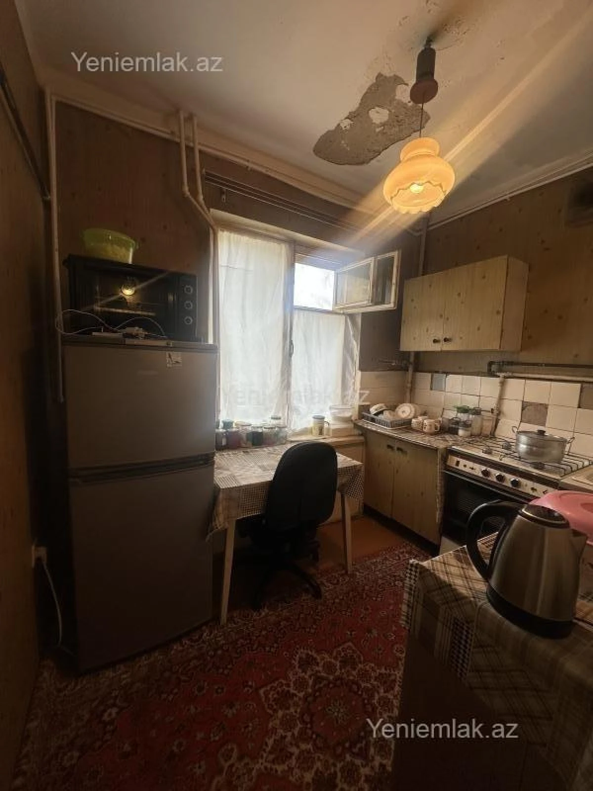 Satılır 1 otaqlı köhnə tikili 37 m²