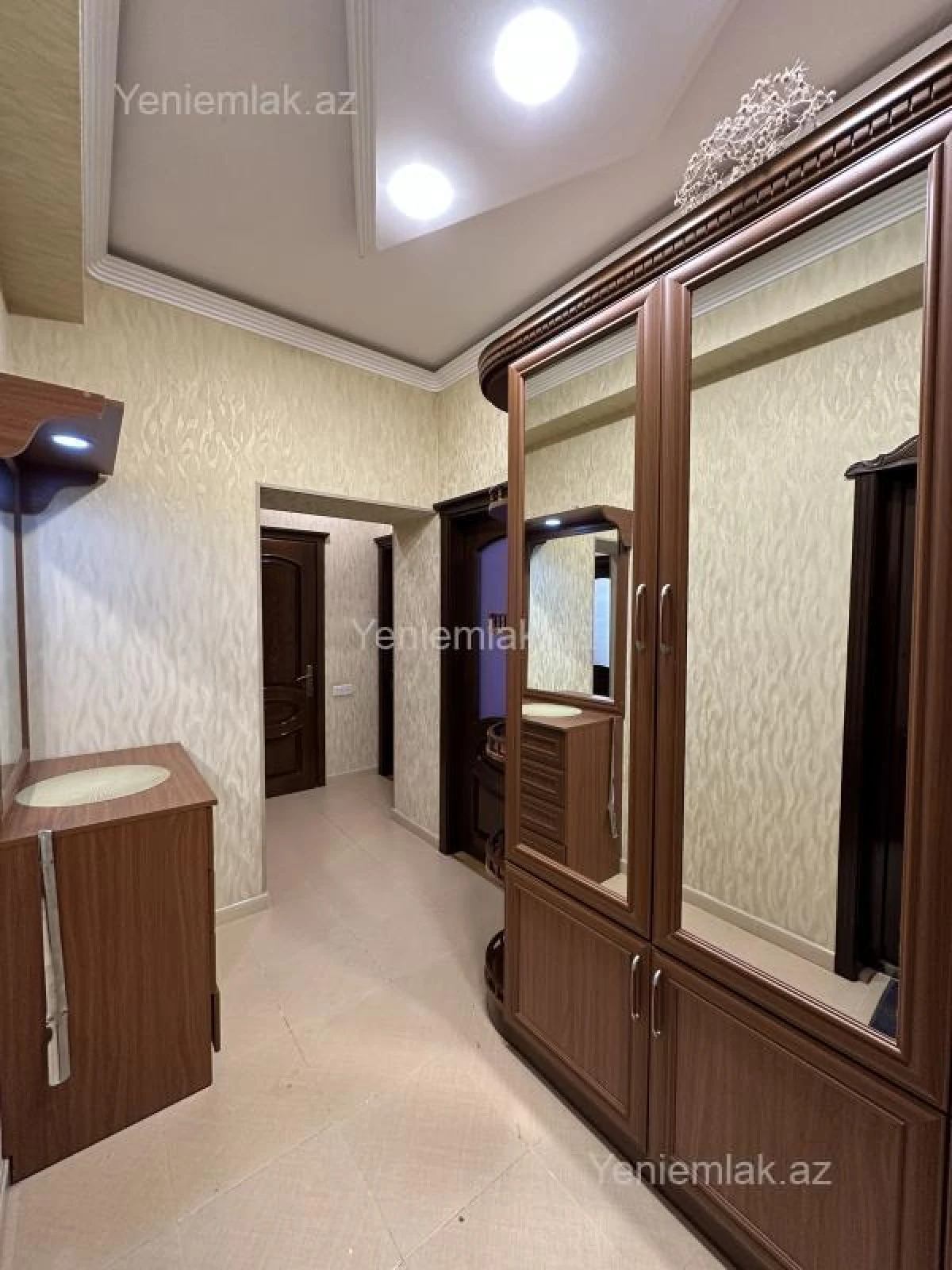 Satılır 1 otaqlı yeni tikili 60 m²