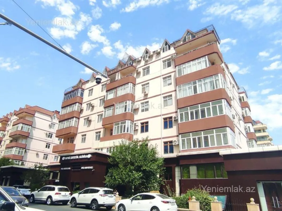Satılır 3 otaqlı yeni tikili 170 m²