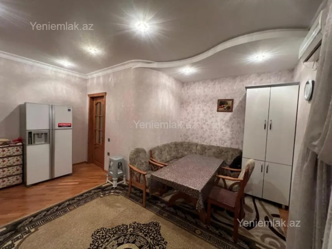 Satılır 3 otaqlı yeni tikili 170 m²