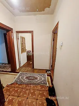 Satılır 2 otaqlı köhnə tikili 60 m²