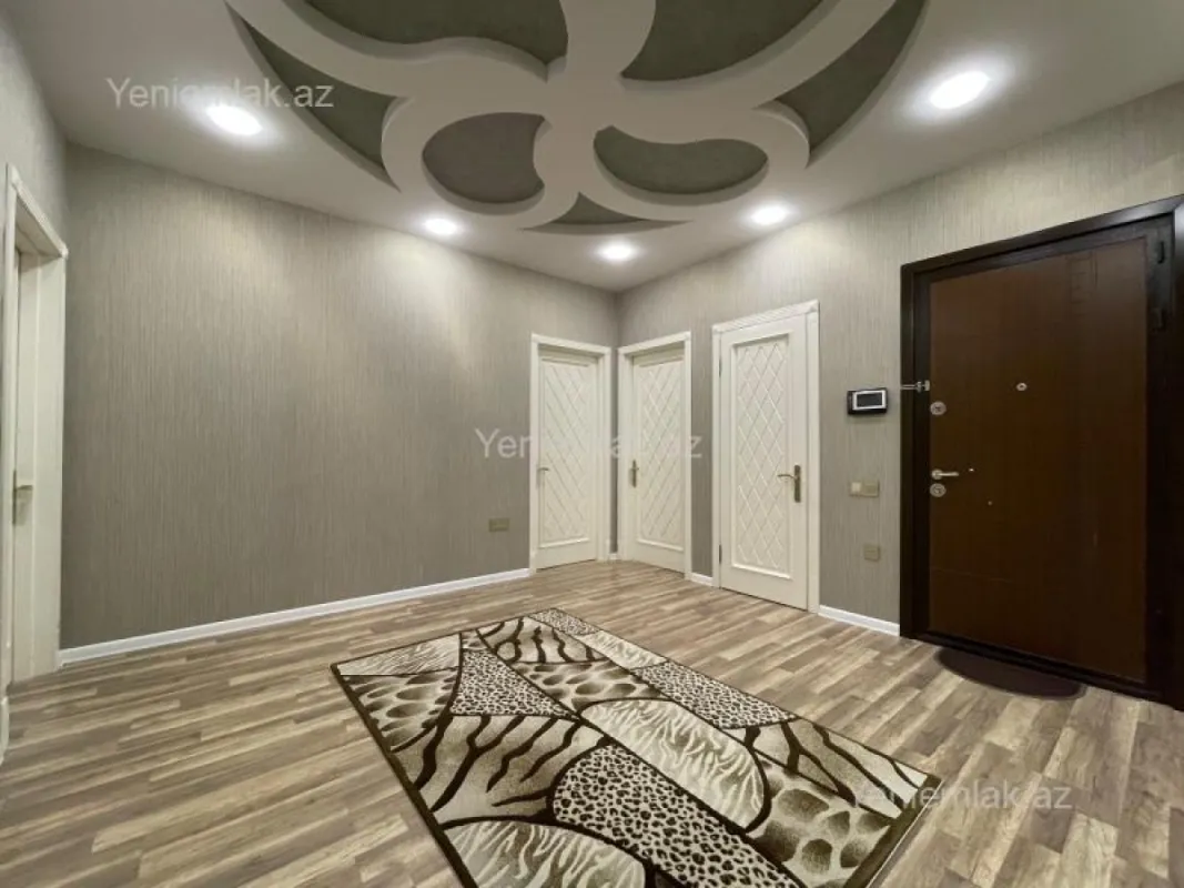 Satılır 4 otaqlı yeni tikili 181 m²