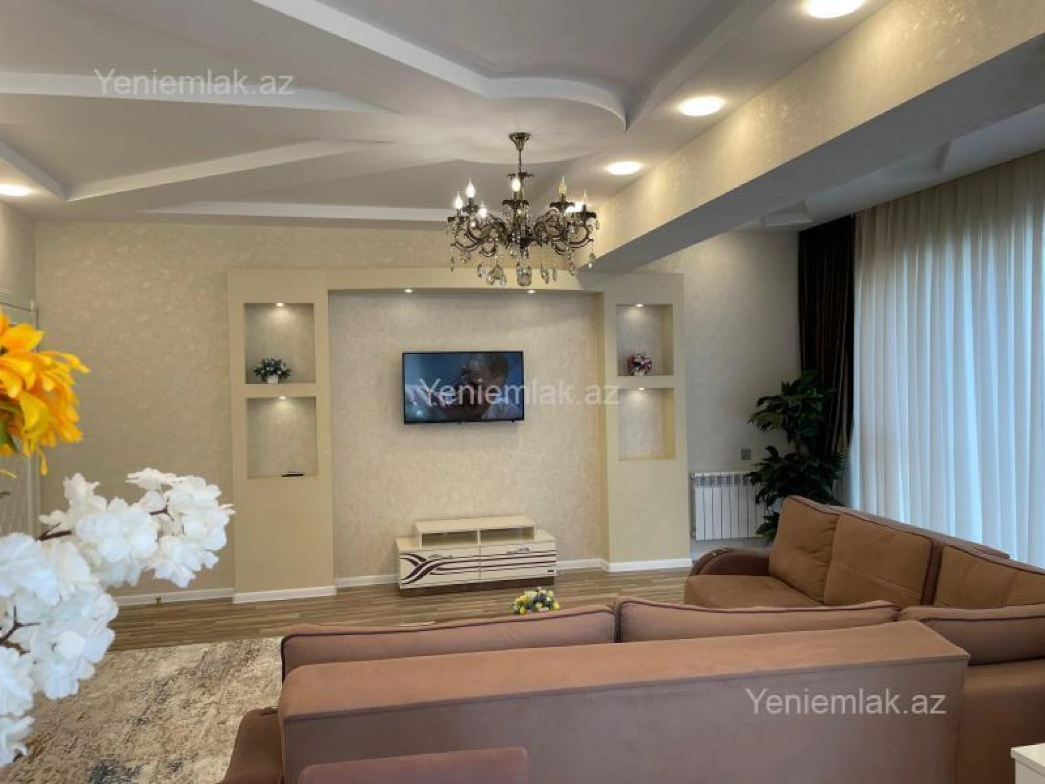 Satılır 4 otaqlı yeni tikili 181 m²