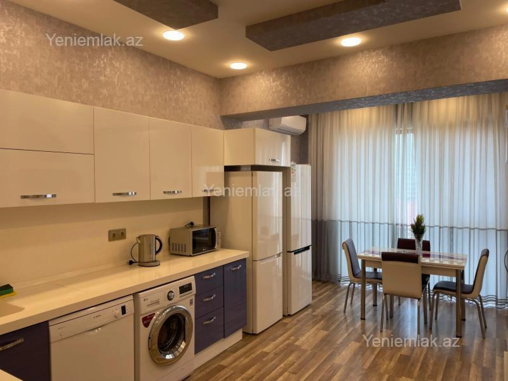 Satılır 4 otaqlı yeni tikili 181 m²