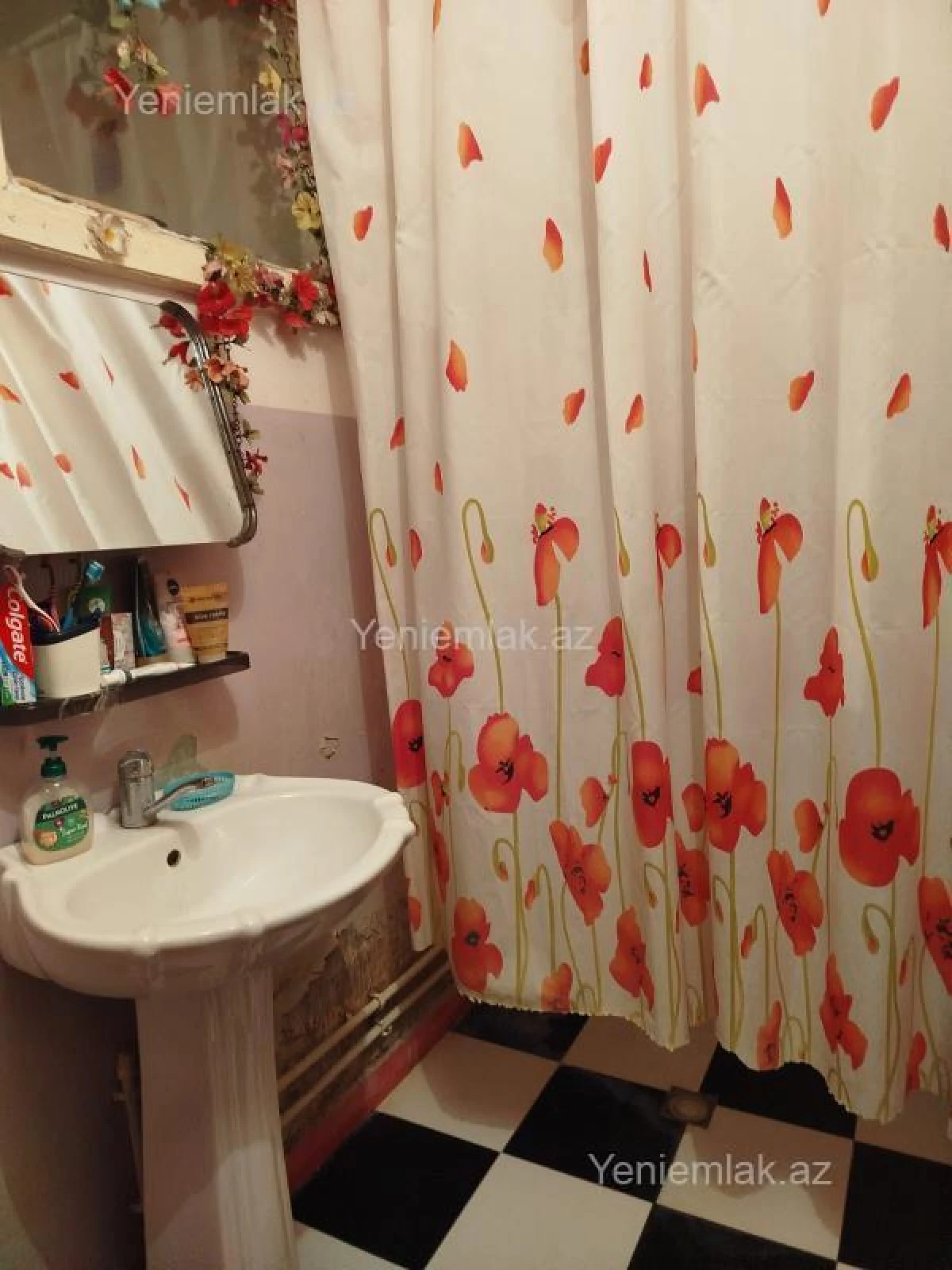 Satılır 2 otaqlı köhnə tikili 48 m²