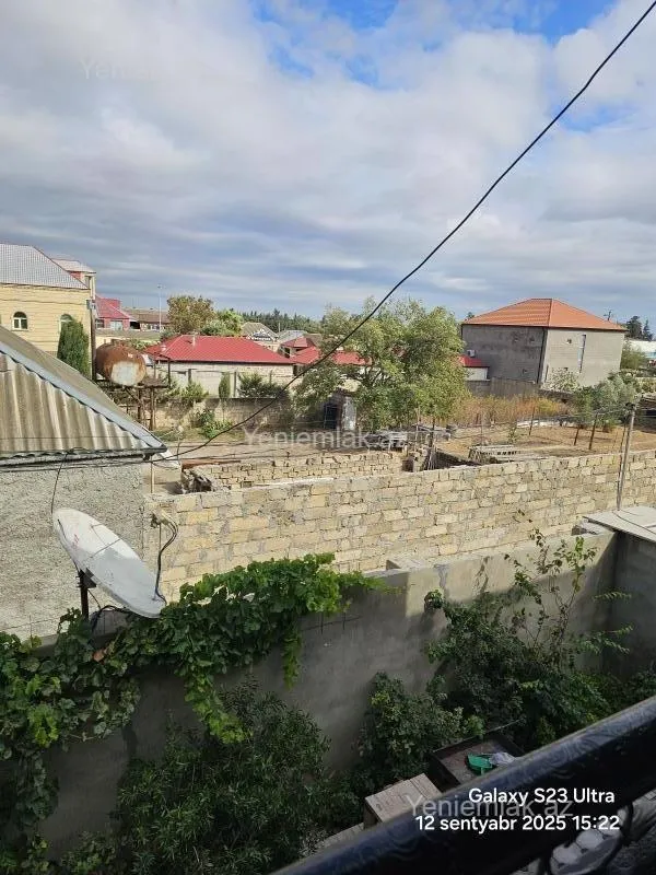 Satılır 6 otaqlı həyət evi 264 m²