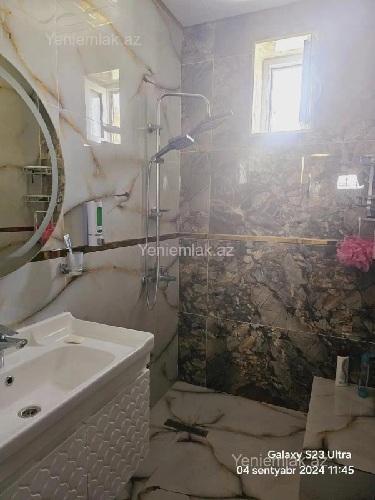 Satılır 6 otaqlı həyət evi 264 m²