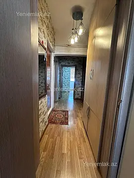 Satılır 2 otaqlı köhnə tikili 60 m²