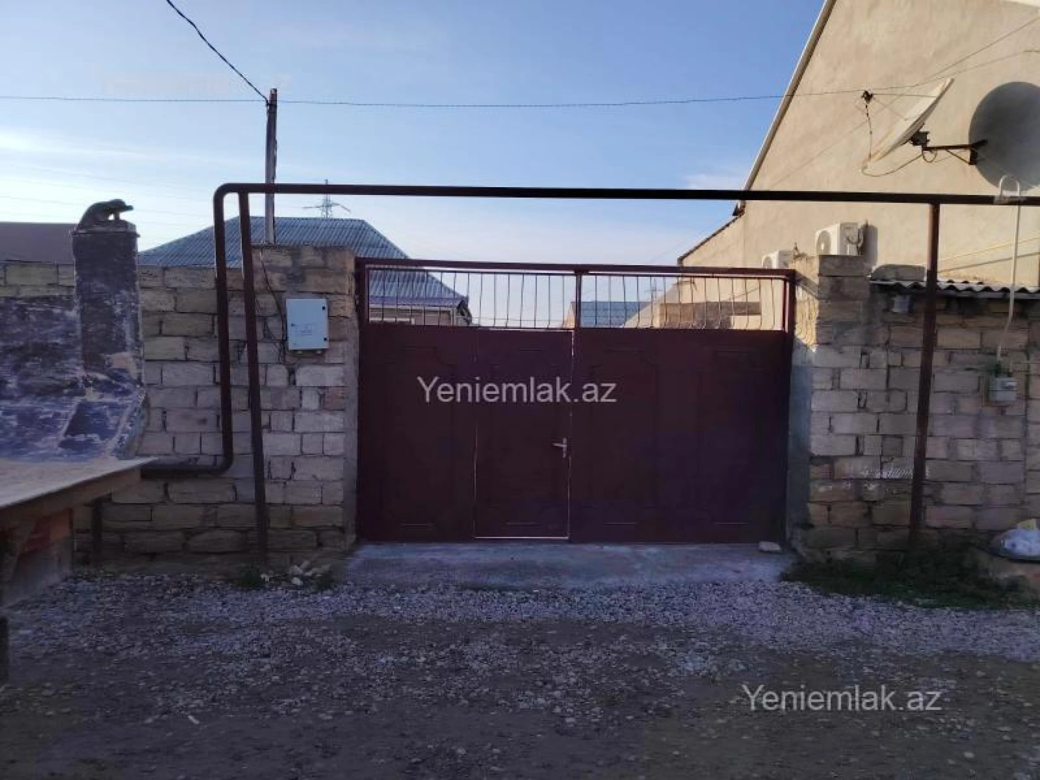 Satılır 4 otaqlı həyət evi 160 m²