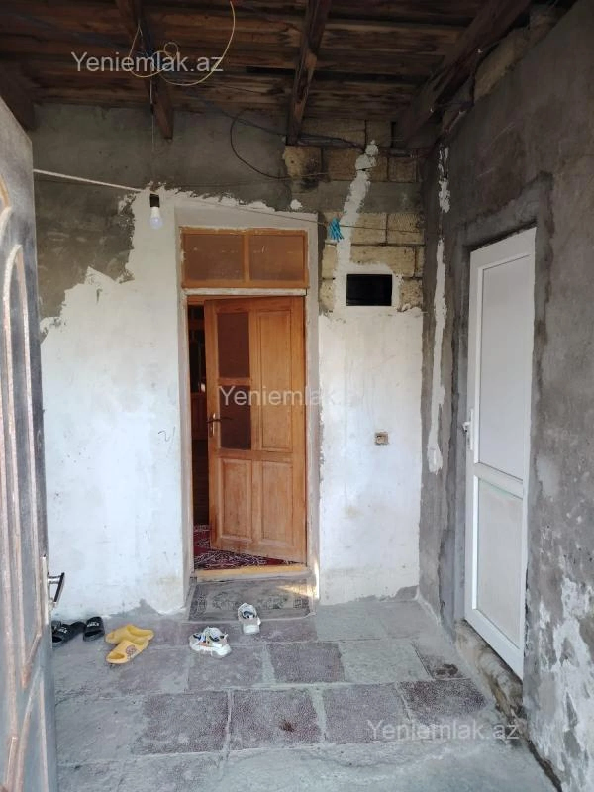 Satılır 4 otaqlı həyət evi 160 m²