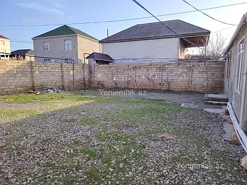 Satılır 4 otaqlı həyət evi 160 m²