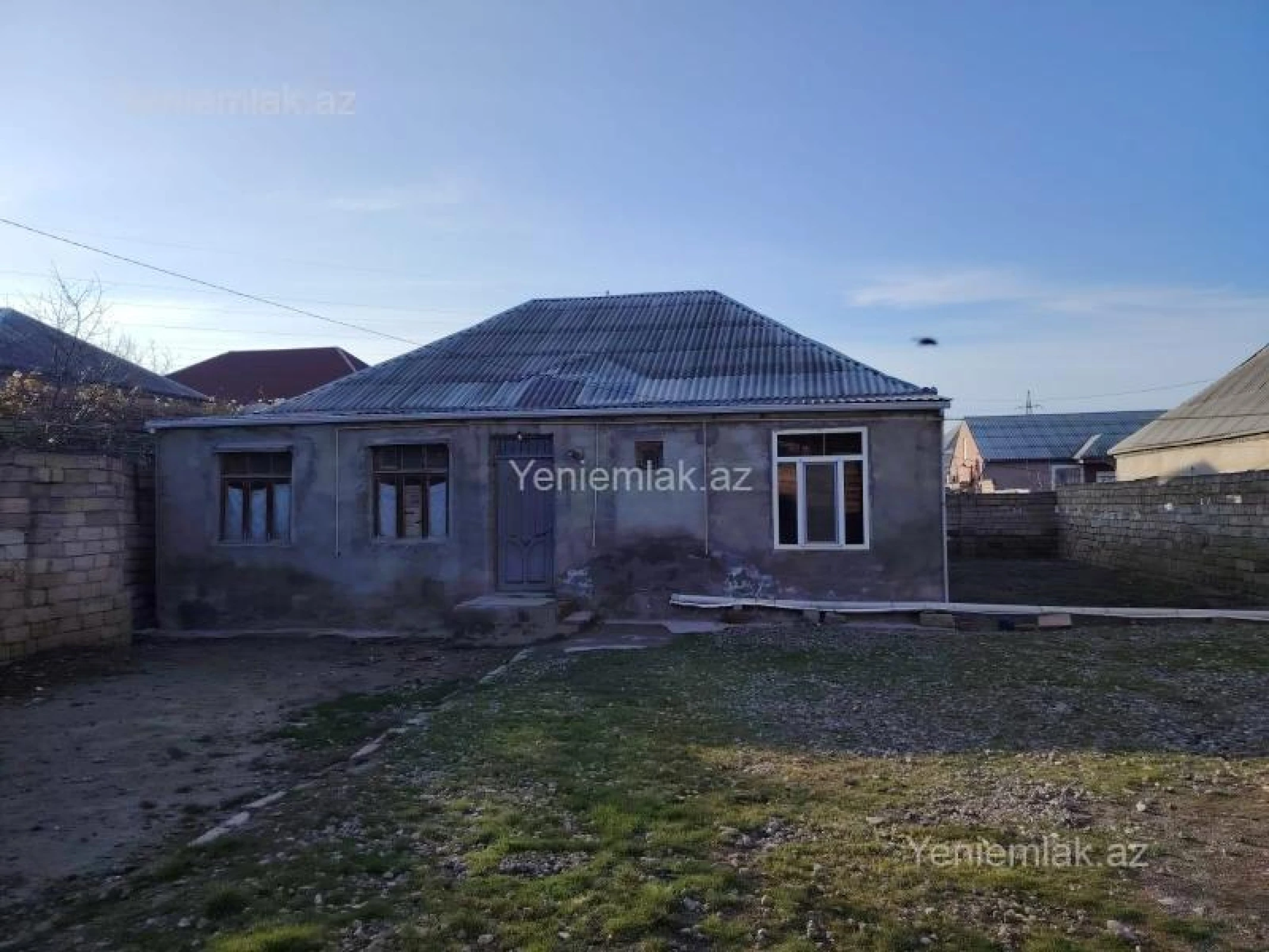 Satılır 4 otaqlı həyət evi 160 m²
