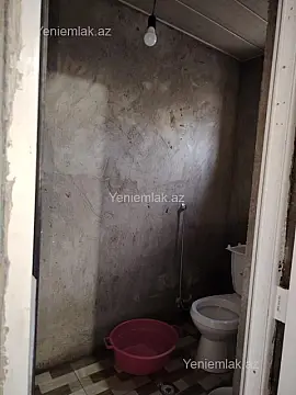 Satılır 4 otaqlı həyət evi 160 m²