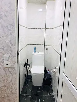 Satılır 4 otaqlı köhnə tikili 100 m²