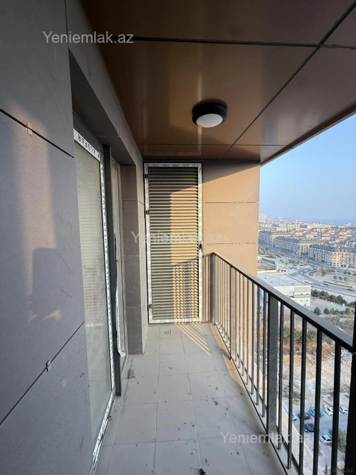 Satılır 3 otaqlı yeni tikili 91 m²