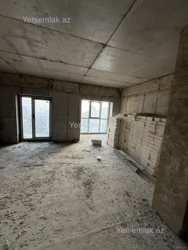 Satılır 3 otaqlı yeni tikili 91 m²