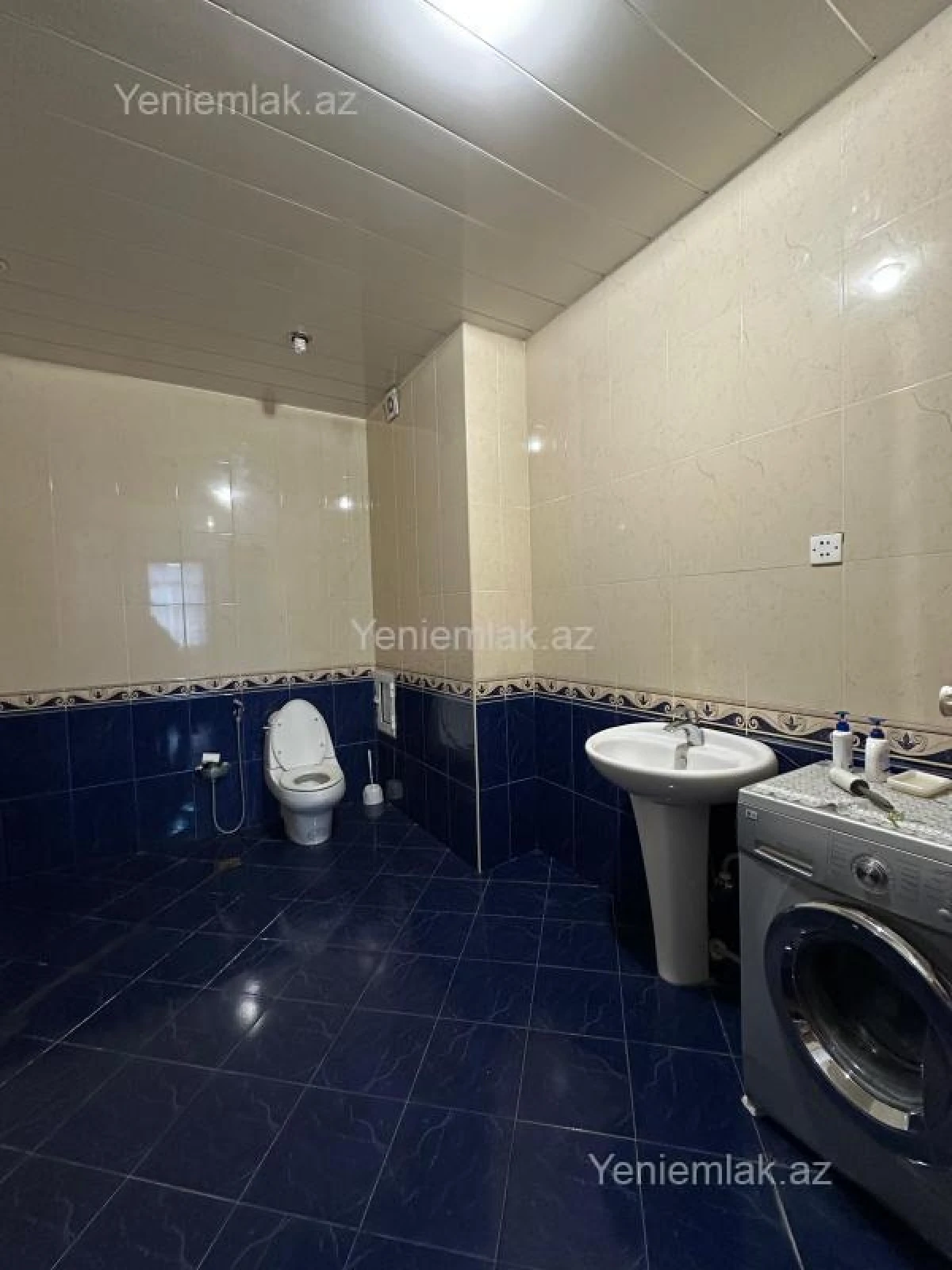 Satılır 3 otaqlı yeni tikili 176 m²