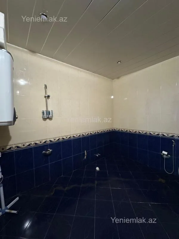 Satılır 3 otaqlı yeni tikili 176 m²