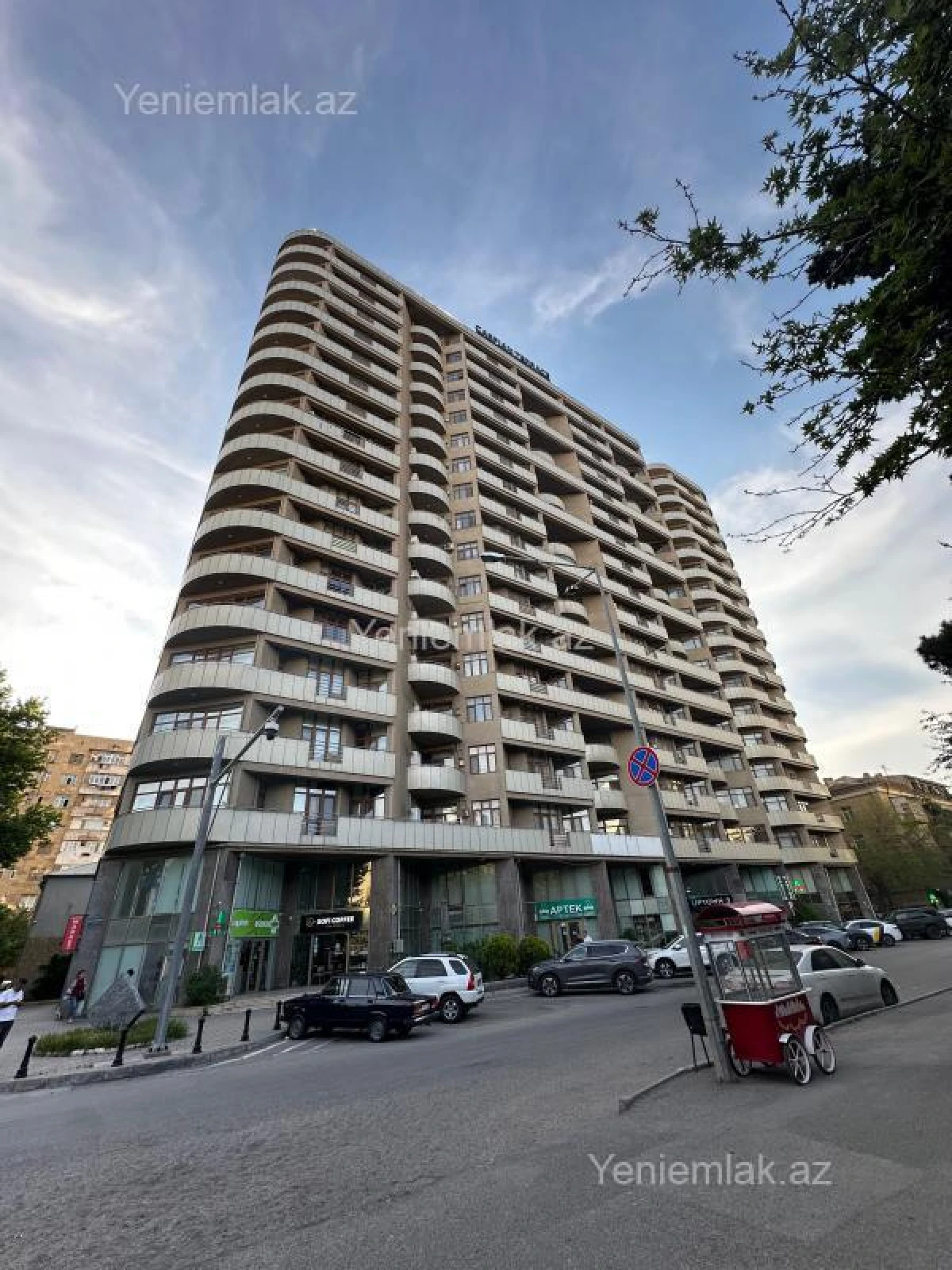 Satılır 3 otaqlı yeni tikili 176 m²