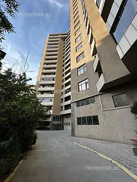 Satılır 3 otaqlı yeni tikili 176 m²