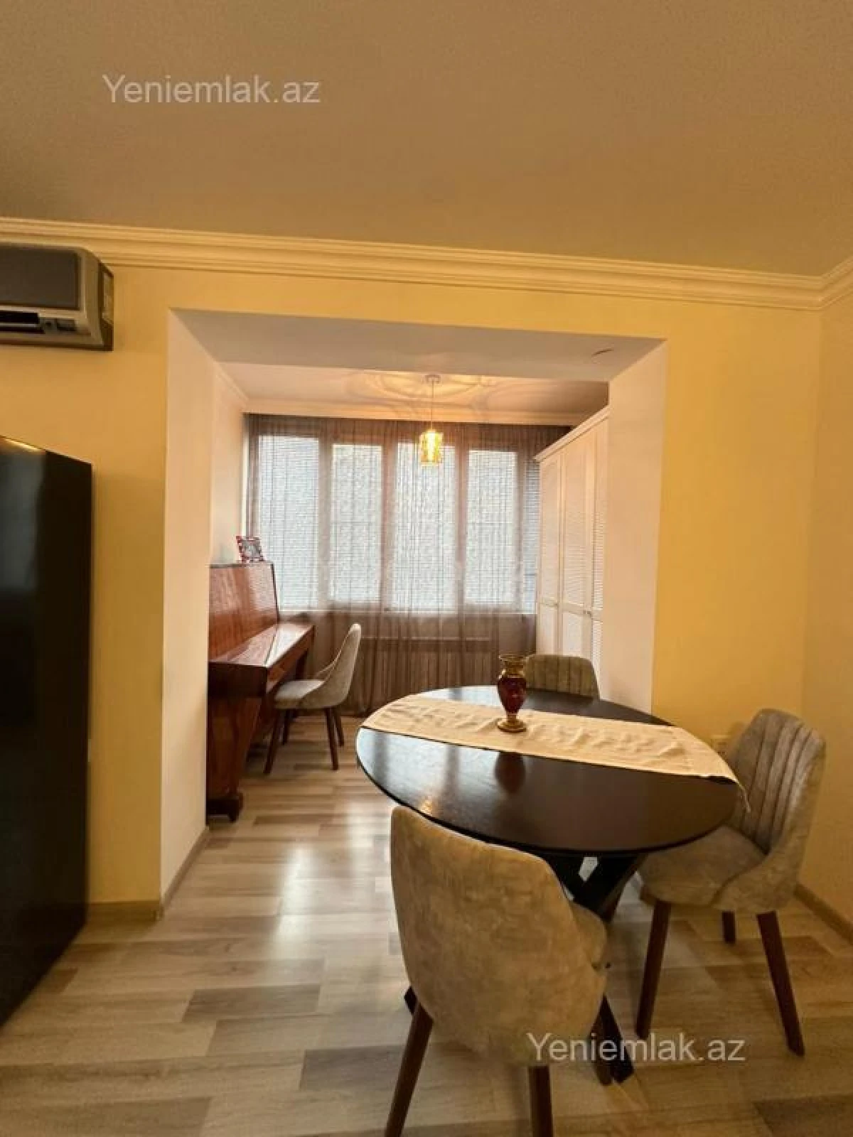 Satılır 2 otaqlı köhnə tikili 50 m²