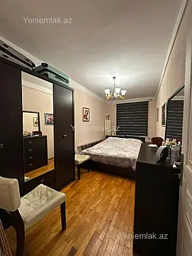 Satılır 2 otaqlı köhnə tikili 50 m²