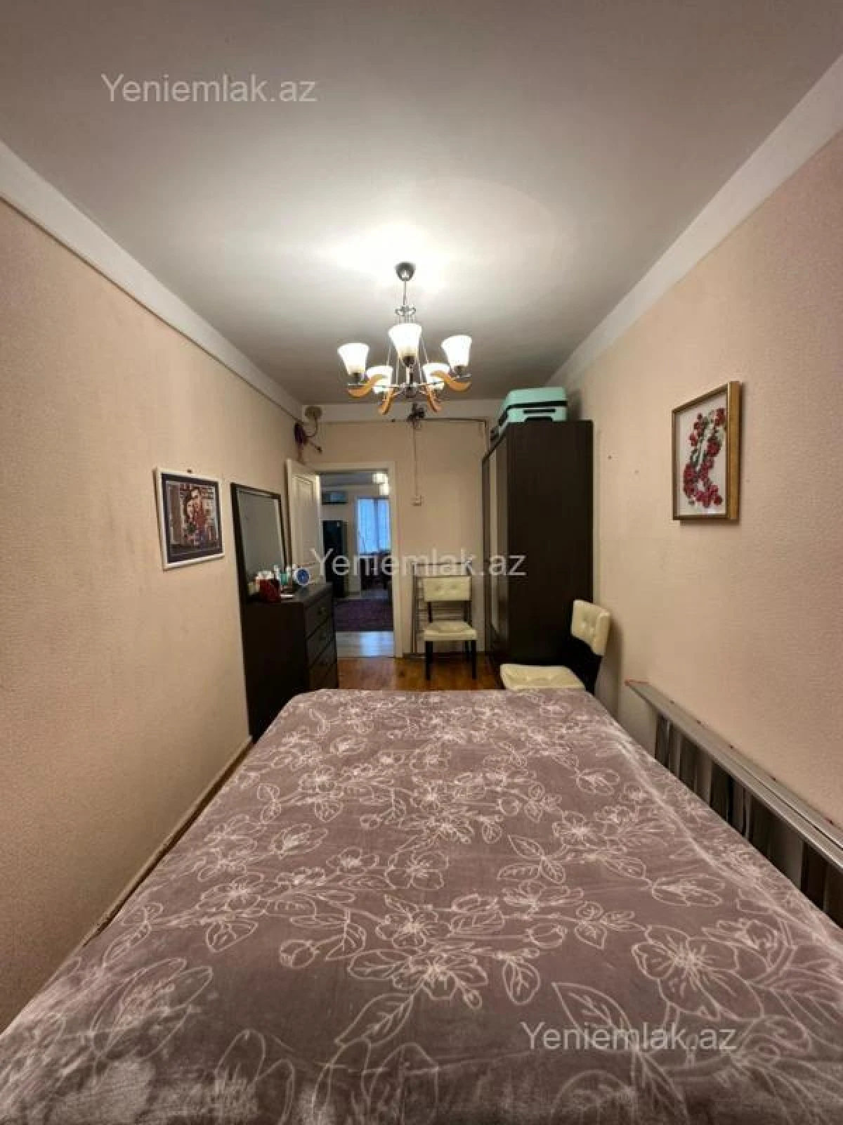 Satılır 2 otaqlı köhnə tikili 50 m²