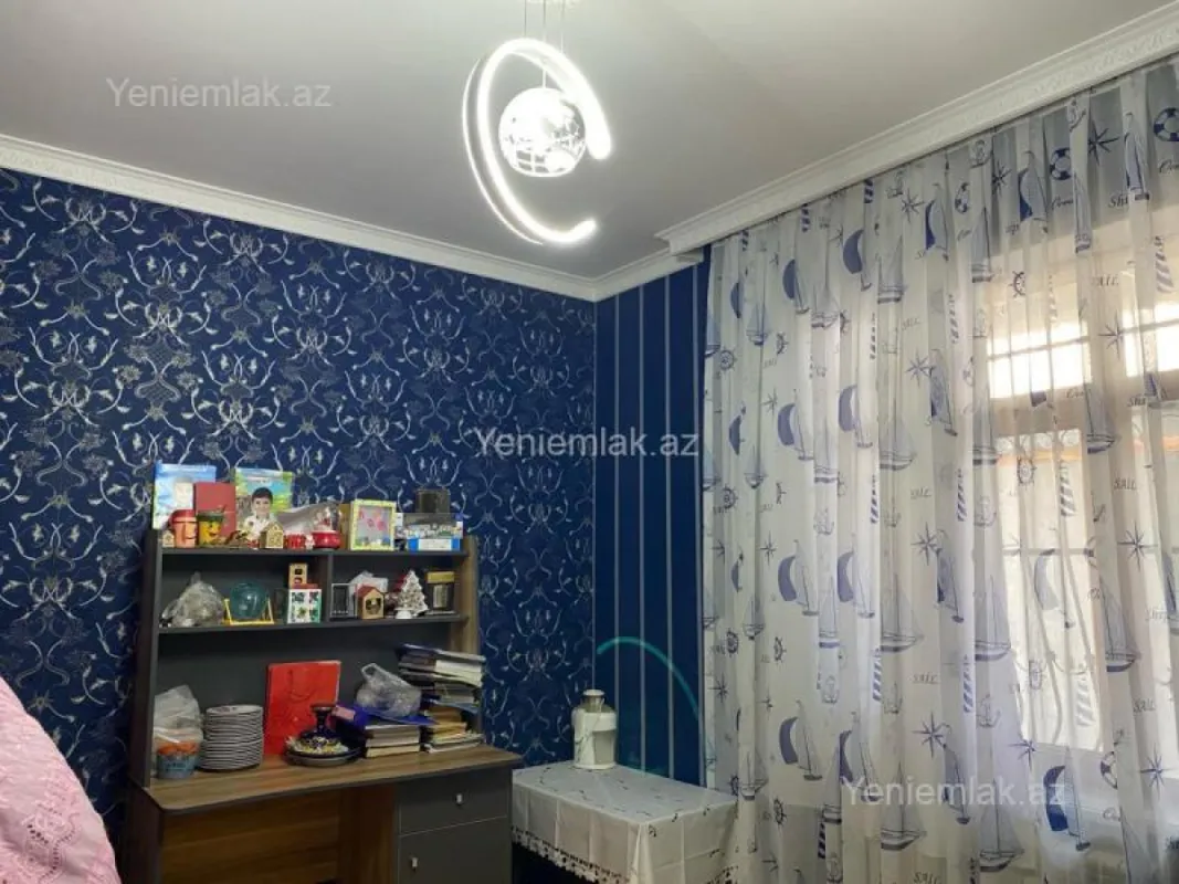 Satılır 5 otaqlı həyət evi 150 m²