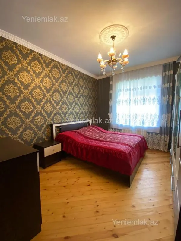 Satılır 5 otaqlı həyət evi 150 m²