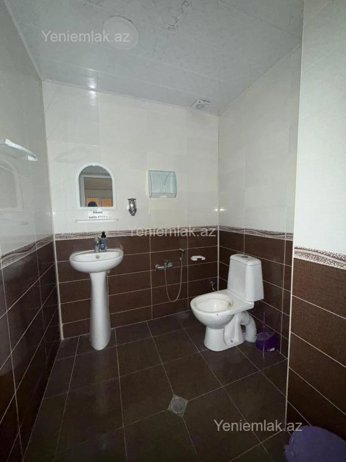 Satılır 13 otaqlı obyekt 565 m²