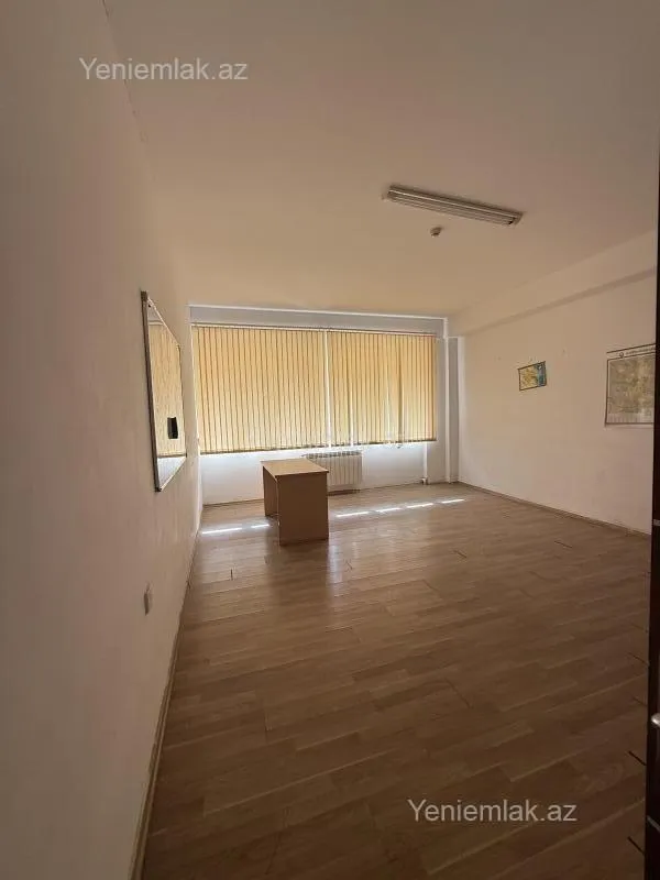 Satılır 13 otaqlı obyekt 565 m²