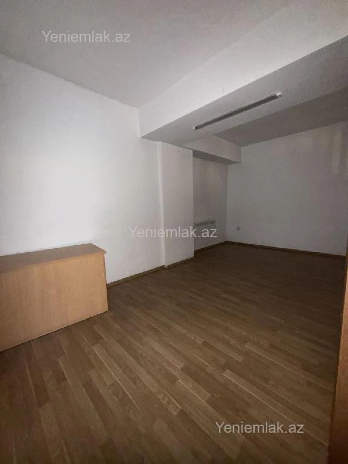 Satılır 13 otaqlı obyekt 565 m²