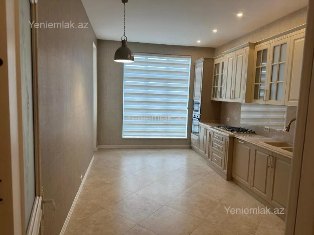Satılır 3 otaqlı yeni tikili 171 m²
