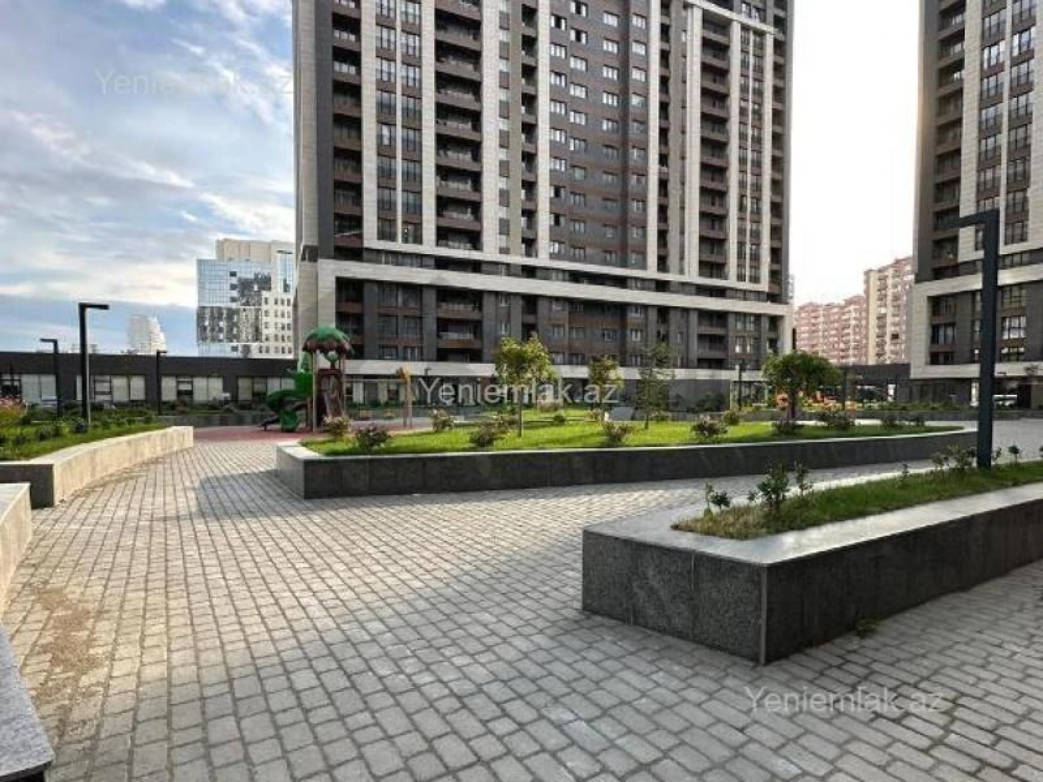 Satılır 3 otaqlı yeni tikili 124 m²