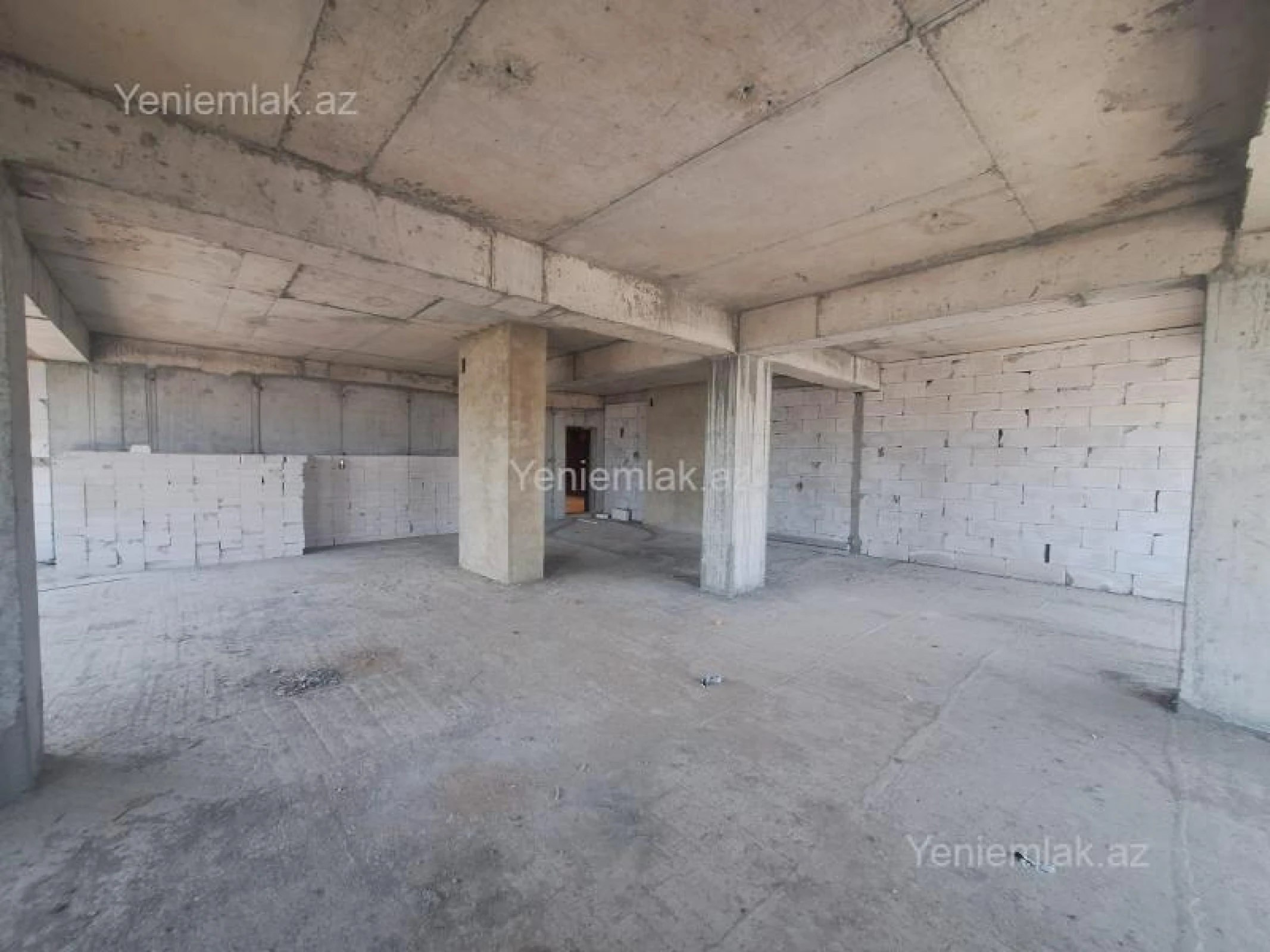 Satılır 3 otaqlı yeni tikili 124 m²