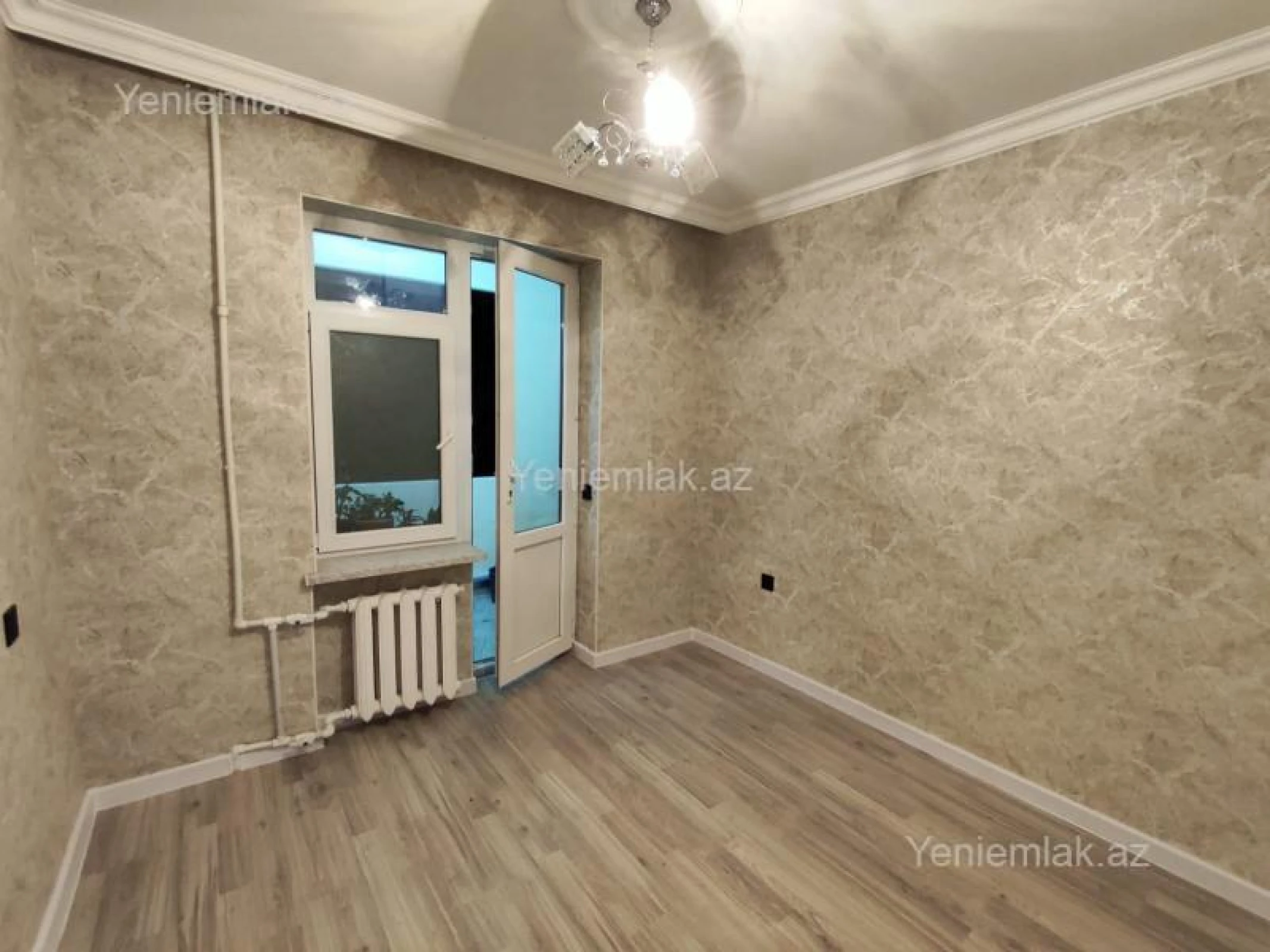 Satılır 3 otaqlı köhnə tikili 80 m²