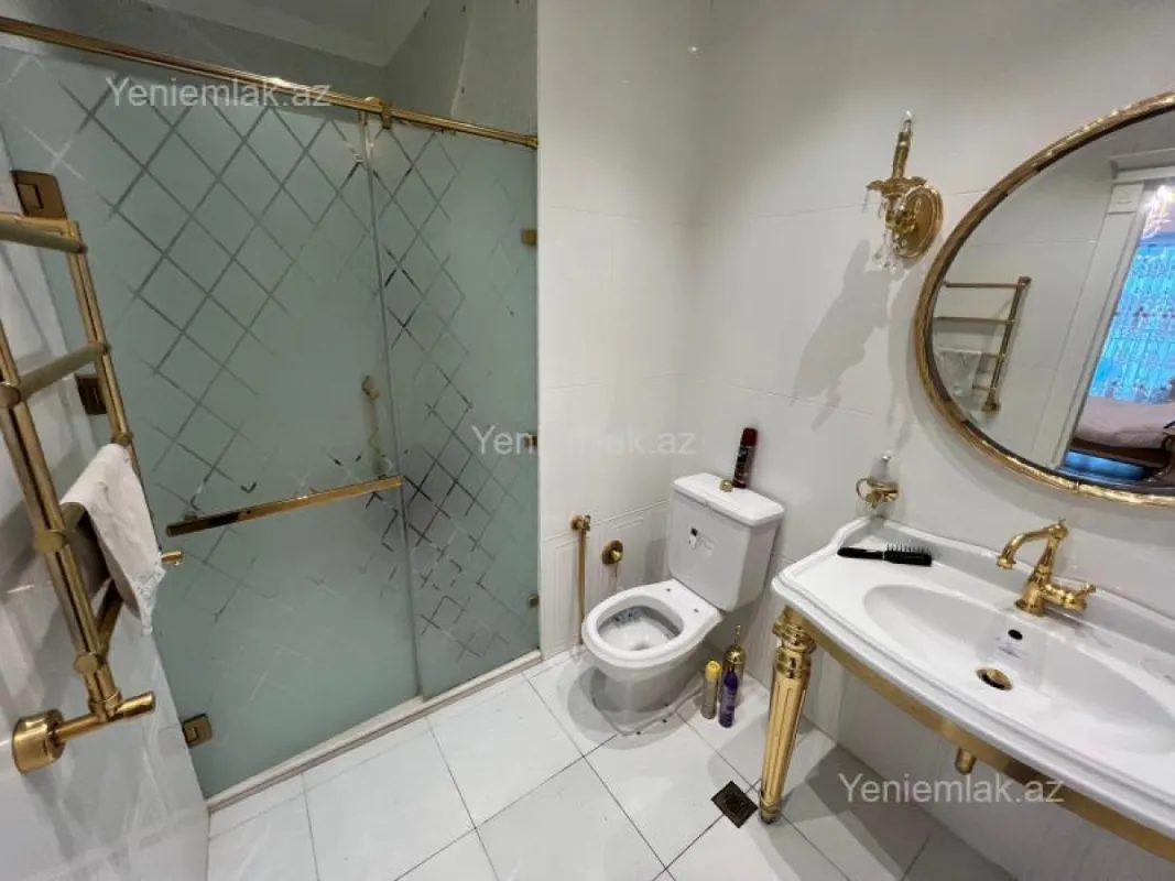 Satılır 4 otaqlı yeni tikili 181 m²